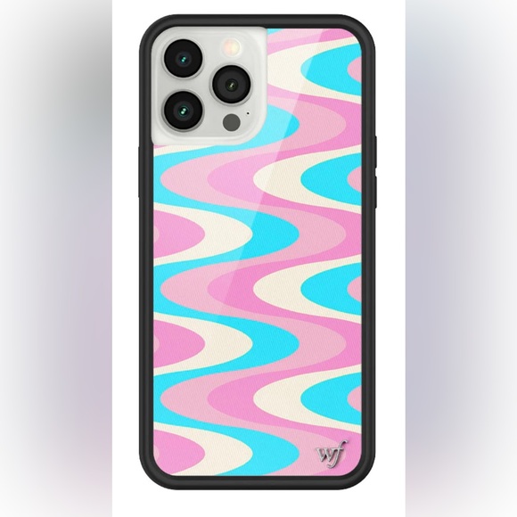 Wildflower Cases Frankies Bikinis collab iPhone 12 Pro Max - Picture 1 of 3